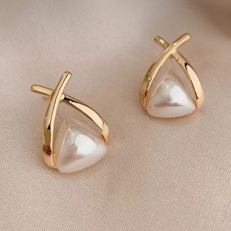 GOLDEN CROSS PEARL EARRINGS